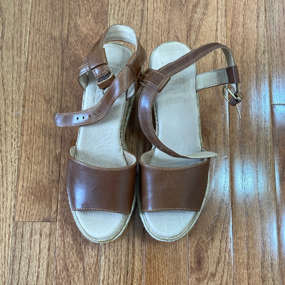 Sperry Tan Leather Women's Sandals